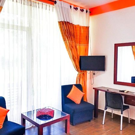 Bridge Hotel Negombo Kimbulapitiya Экстерьер фото