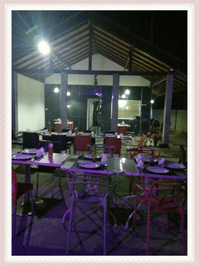 Bridge Hotel Negombo Kimbulapitiya Экстерьер фото